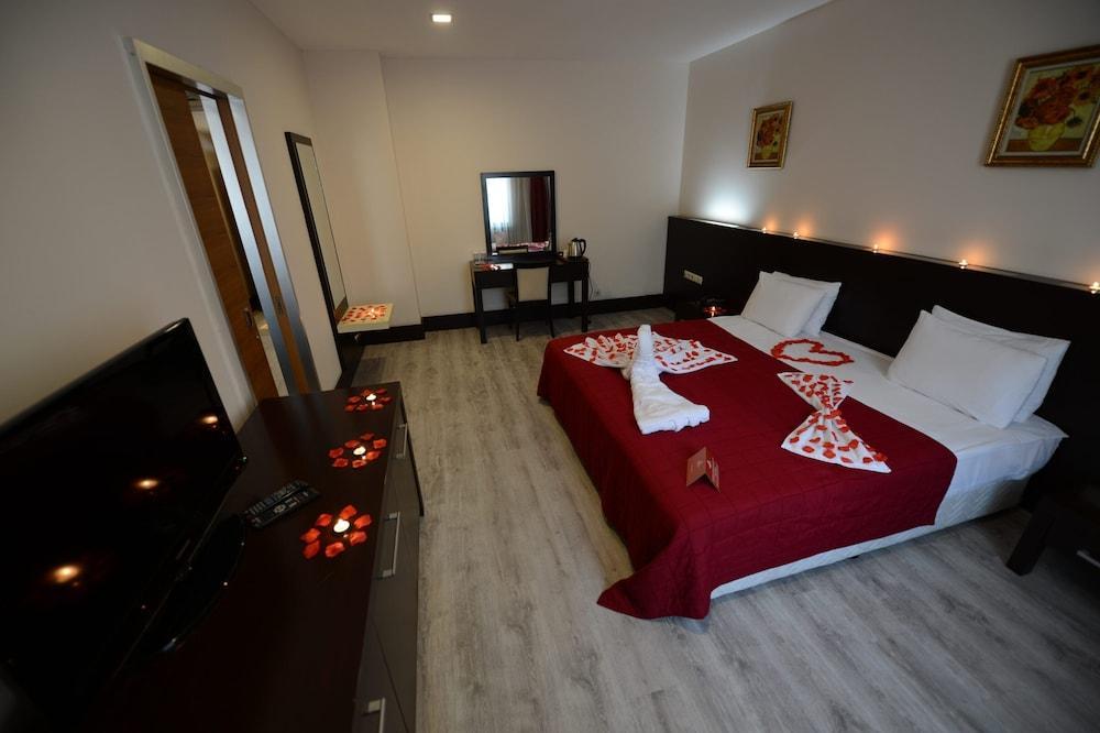 Arsan Otel คาห์รามานมารัส ภายนอก รูปภาพ